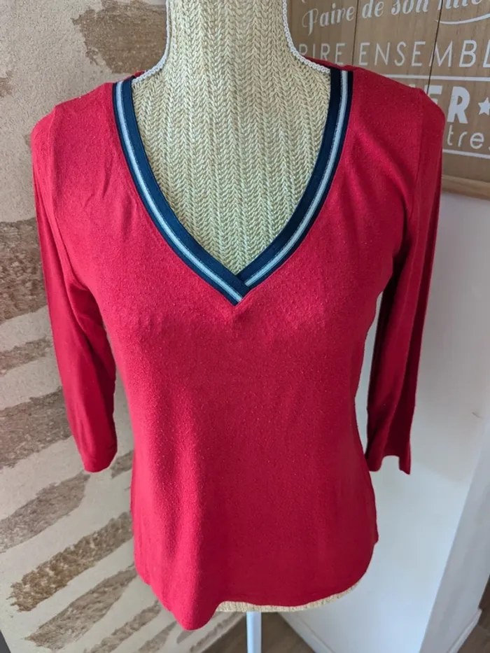 Tee shirt rouge grain de malice S