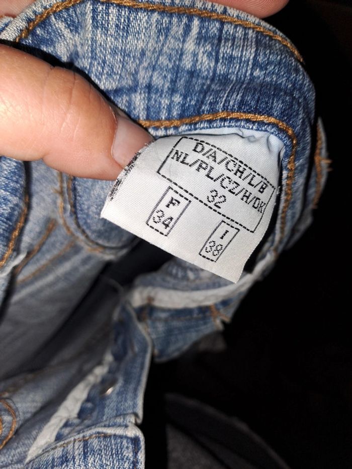 Jean femme taille 34 - photo numéro 3