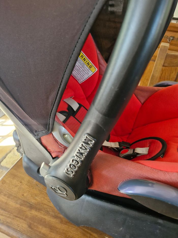 Base isofix + coque maxi cosy - photo numéro 10