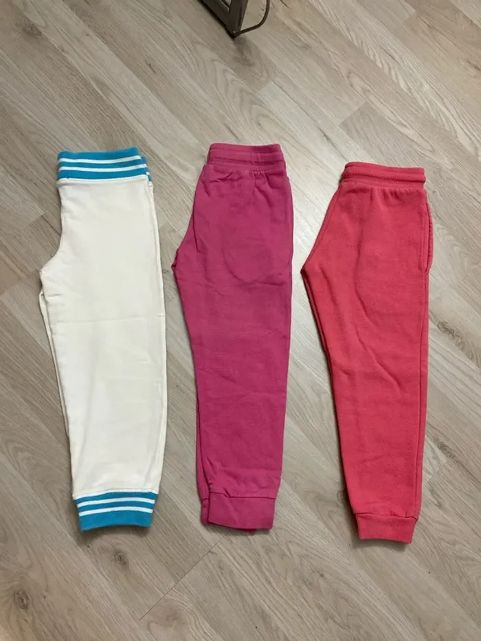 Lot de 3 pantalons de jogging molletonnés Taille 4 ans