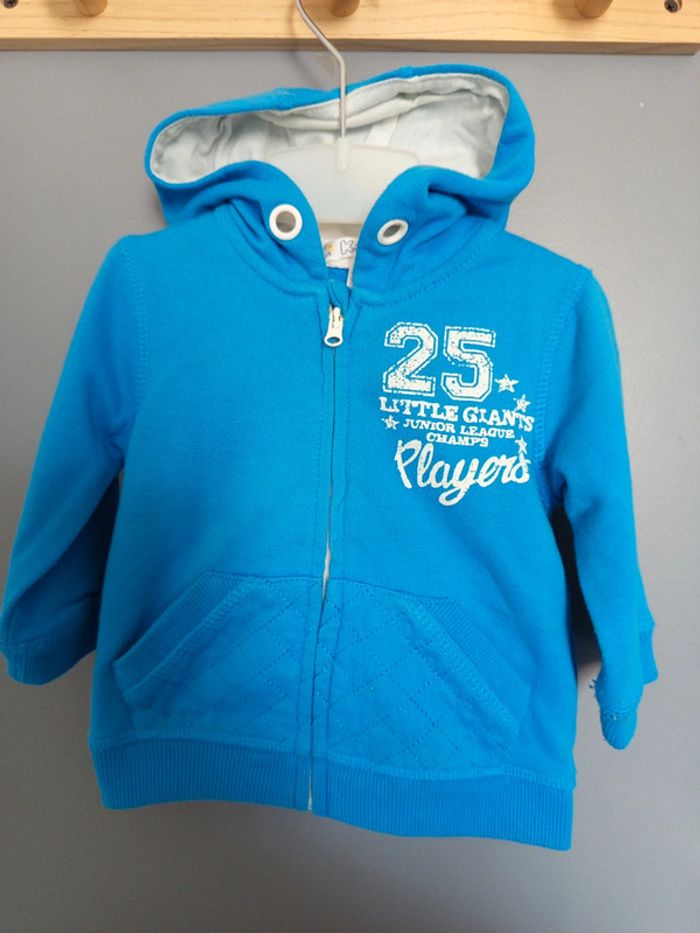 Lot gilets zippé à capuche 6 mois - photo numéro 4