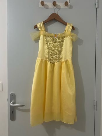 Déguisement Belle (La Belle et la bête)