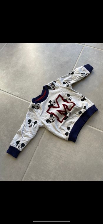 Pull Mickey 3 mois