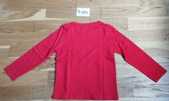 T-shirt garçon 4 ans  Noël - photo numéro 2