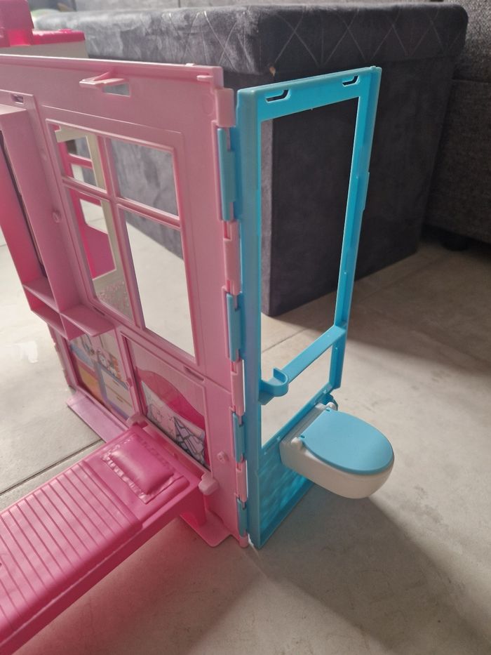 Maison de Barbie à emporter - photo numéro 9