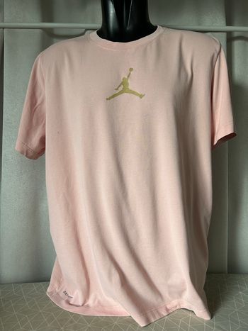 T-shirt Dri-fit rose pêche logo or XL Jordan 