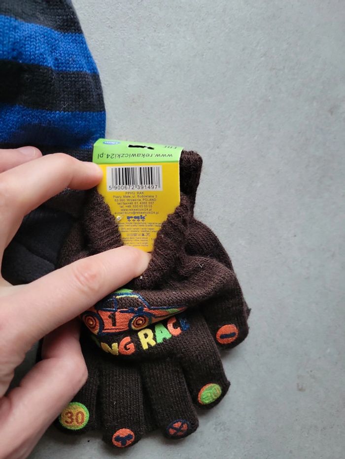 Lot bonnet et paire de gant pour bébé taille 1 et 15 cm - photo numéro 10