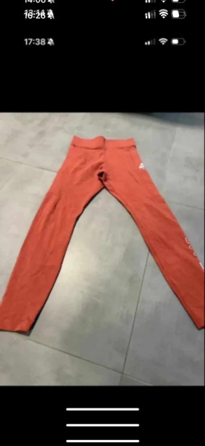 Legging nike air taille S neuf - photo numéro 2