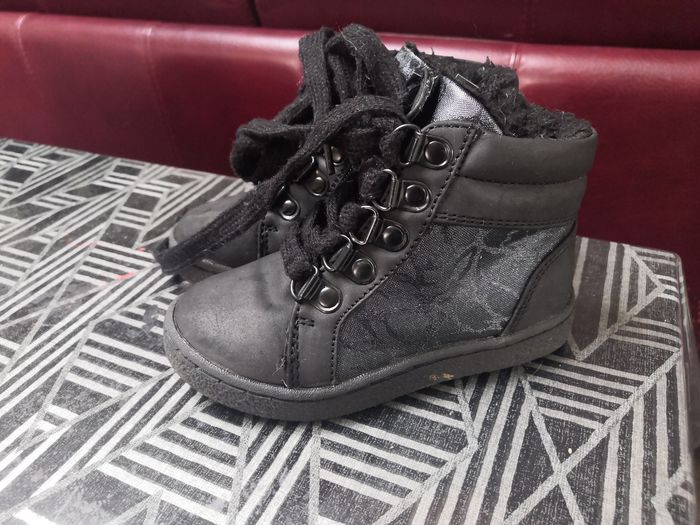 Bottines fille taille 24 - photo numéro 3