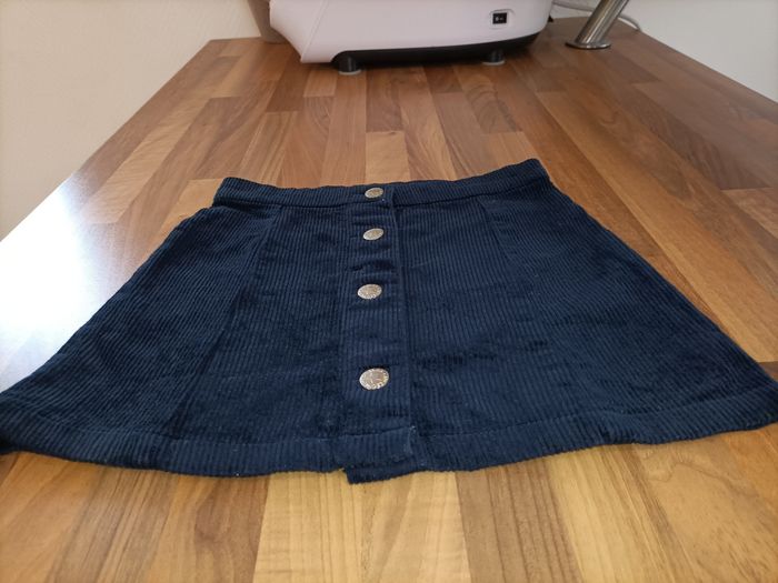 Jupe velours côtelé noir 8-9 ans H&M - photo numéro 2