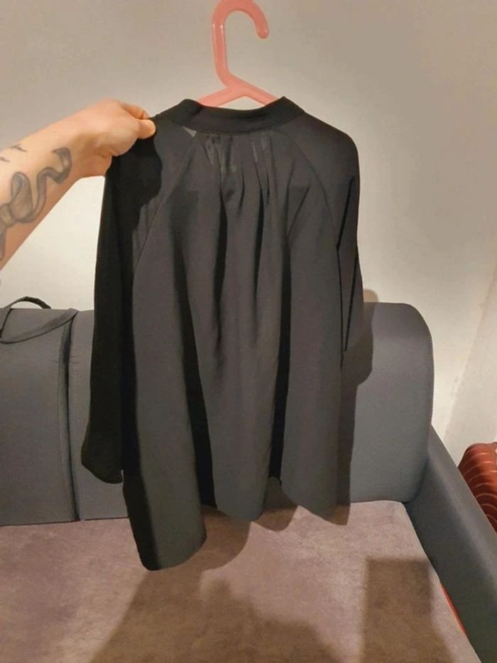 Top H&M taille S - photo numéro 4