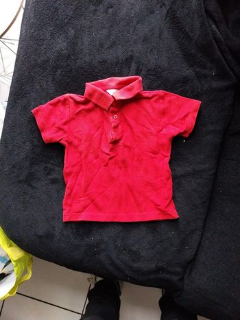 Polo rouge 12 mois