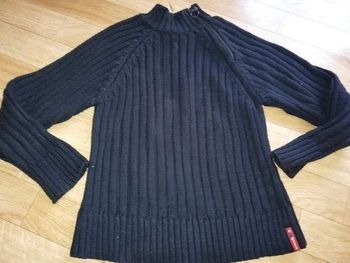 Pull 8/10 ans