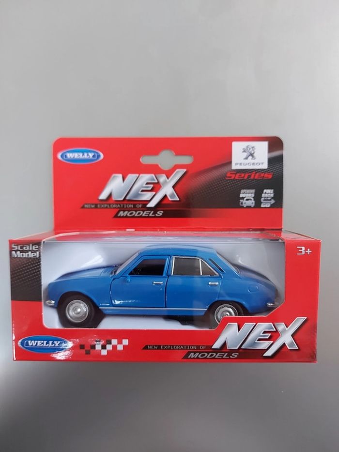 Peugeot 504 - bleue