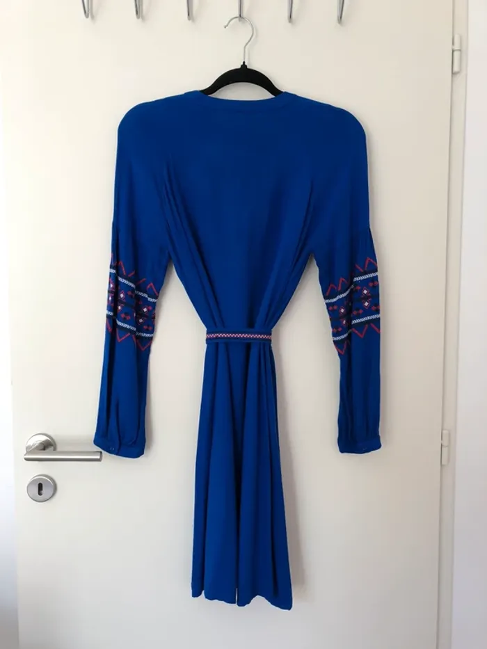 Robe bleu électrique brodée Les Petites taille S neuve - photo numéro 7