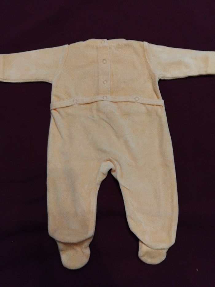 Pyjama velours taille 1 mois - photo numéro 4