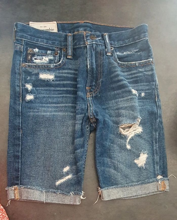 Short jeans Abercrombie - 10 ans