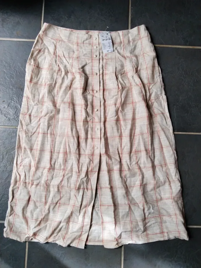 Joli lot de 13 vêtements femme neufs de marque Kiabi taille 42/44 - photo numéro 4