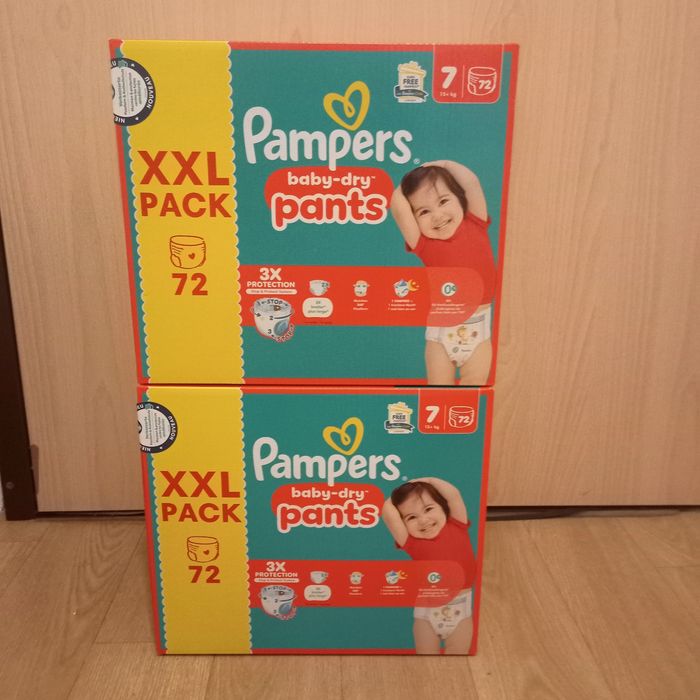 Pampers baby dry Pants taille 7 (144 couches)