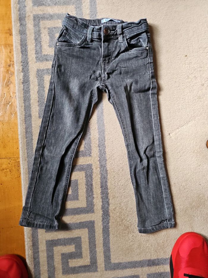 🔥Jean Gemo gris taille 5 ans