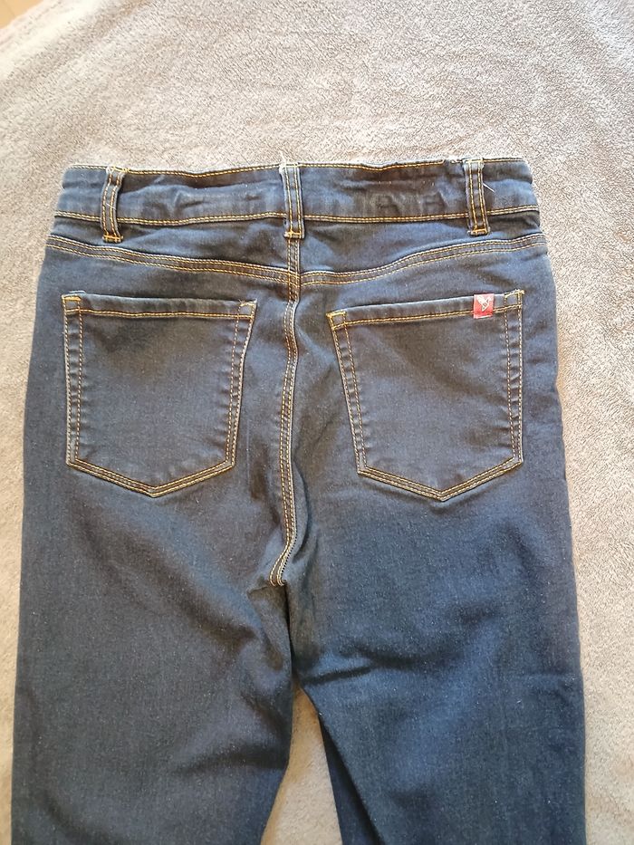 Jean 26 - photo numéro 4