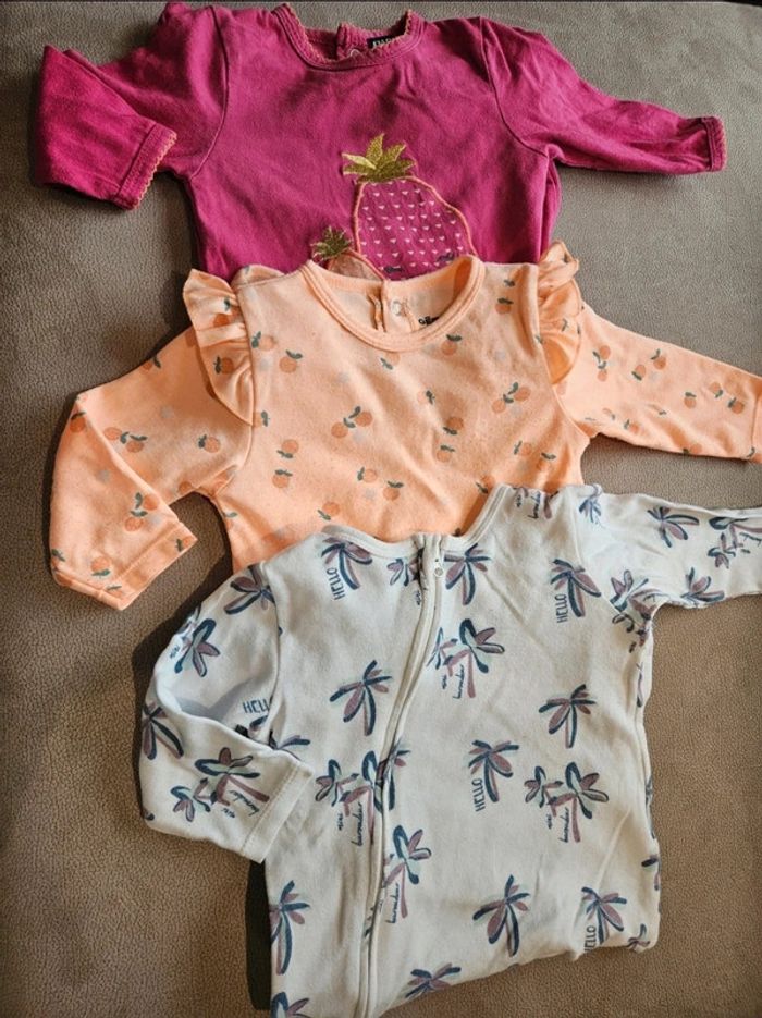 Pyjama été 9 mois - photo numéro 2
