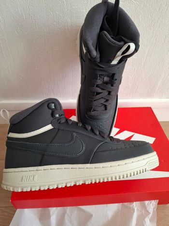 Nike 40