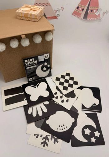 Cartes de Stimulation Visuelle Bébé 0-3 Mois – Lot d’activités d’éveil