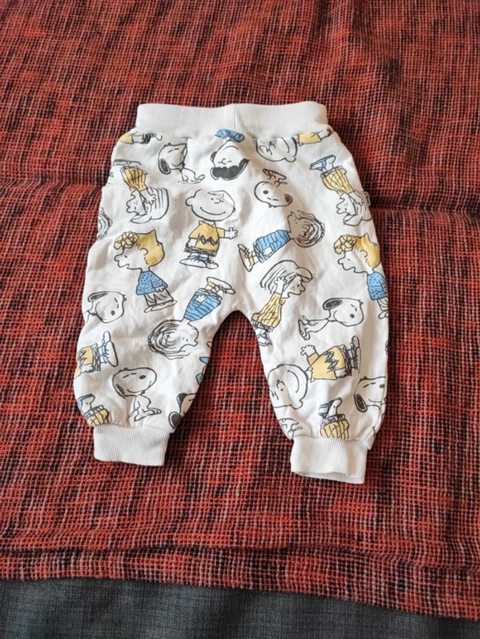 Pantalon Snoopy 18 mois - photo numéro 2