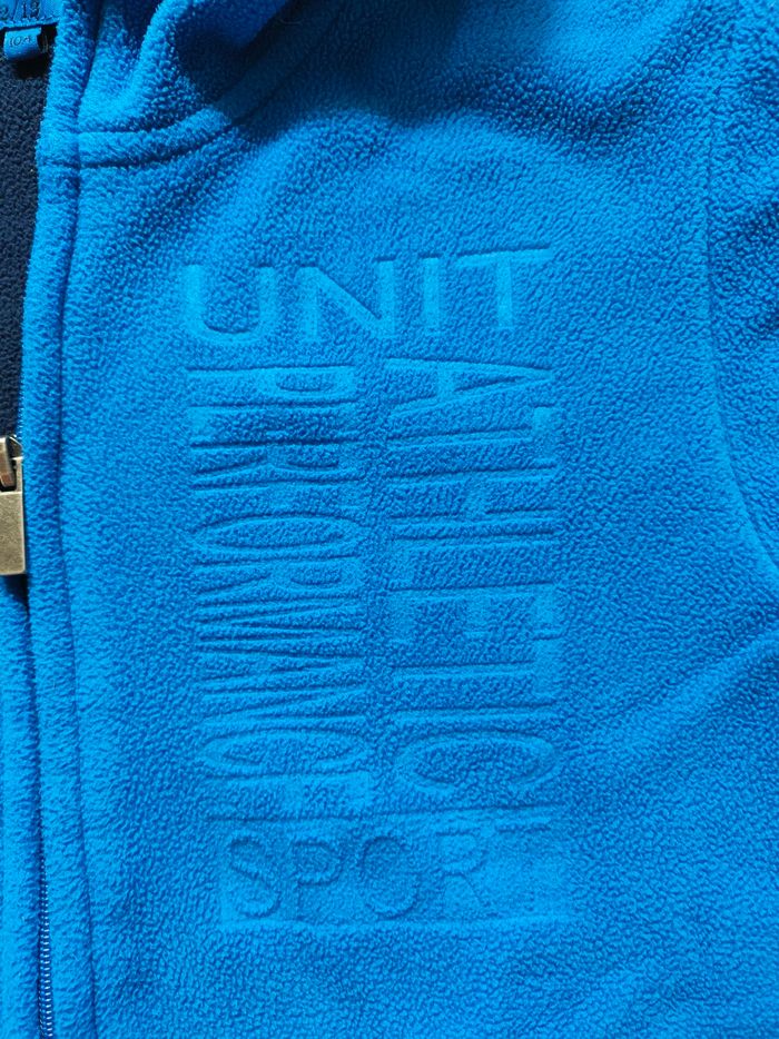 Veste polaire bleue 10 ans neuve - photo numéro 3