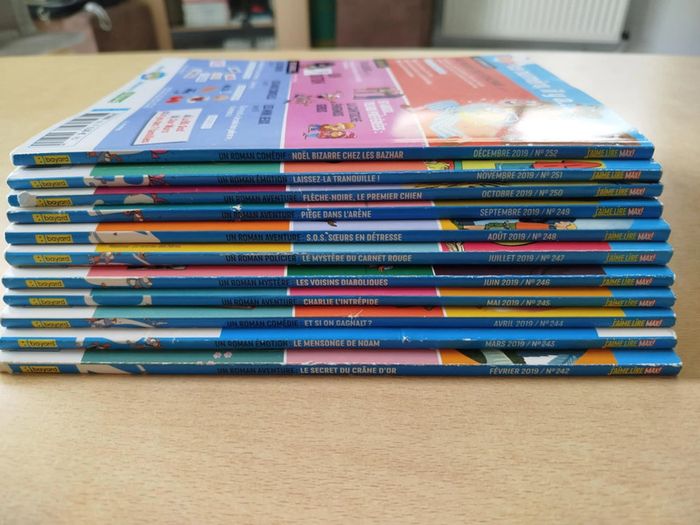 lot de 11 "J'aime lire max" 2019 - photo numéro 3