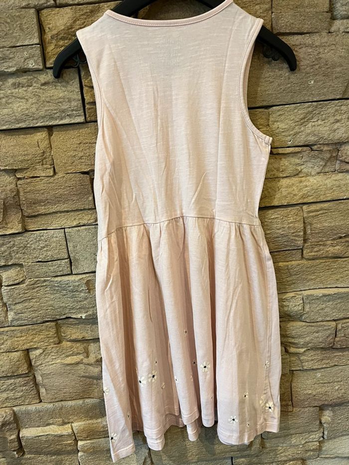 Jolie robe 8 ans parfait état - photo numéro 4