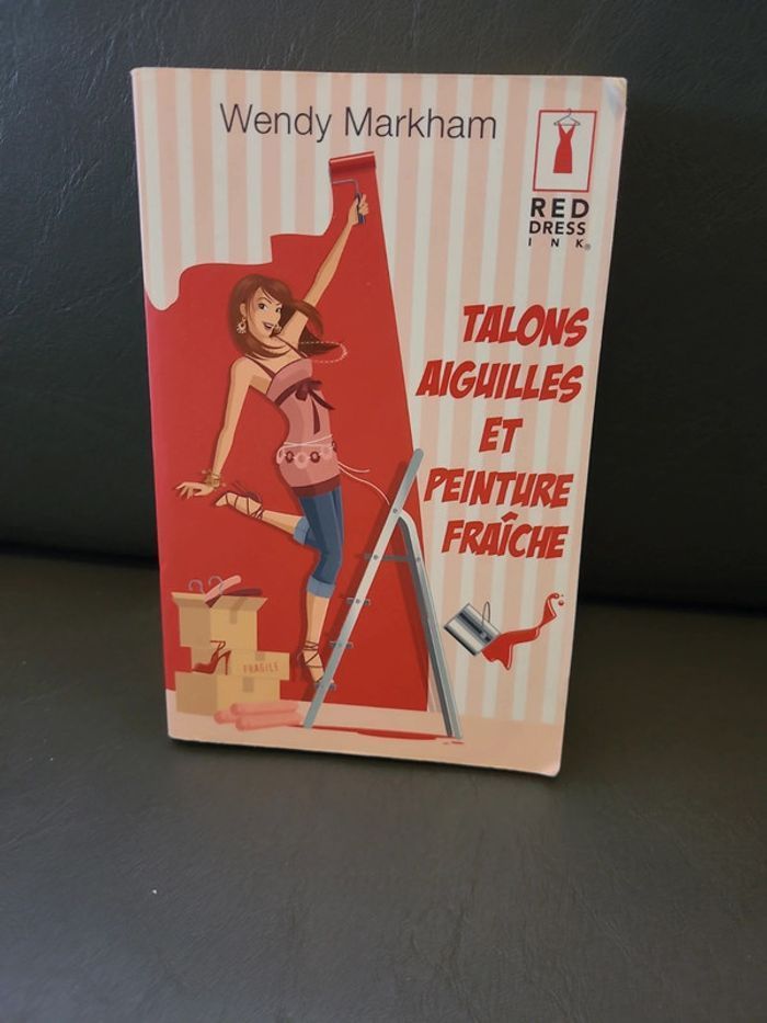 Talons aiguilles et peinture fraîche - photo numéro 1