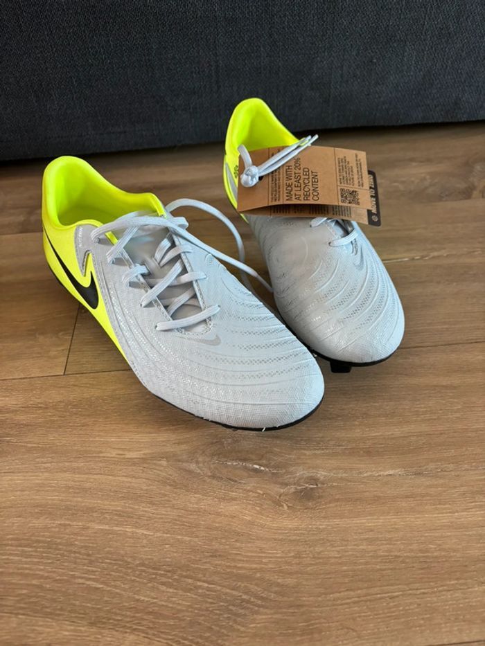 Crampons Nike 41 homme - photo numéro 2