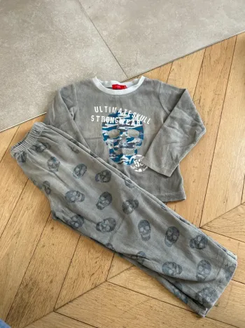 Pyjama tissaia