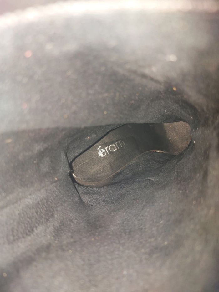 Bottes cuir synthétique et suédine effet peau de pêche avec liseré argenté pointure 37 - photo numéro 9