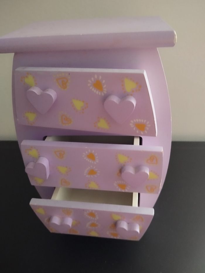 Boite à bijoux en forme de commode - photo numéro 3
