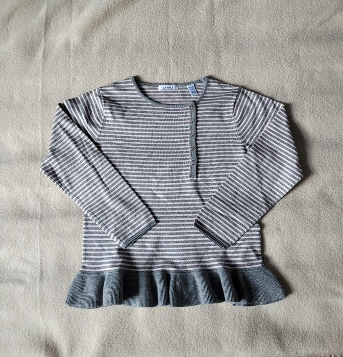 Pull okaidi 8 ans 128 cm