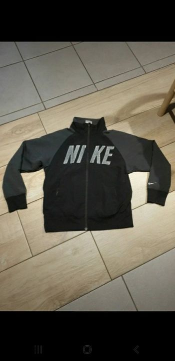Veste zippée garçon nike 8/10 ans
