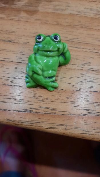 Kinder grenouille faulenzer