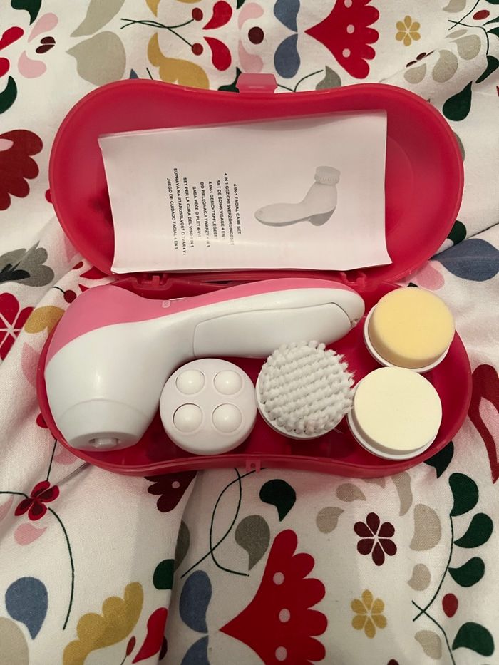 Appareil nettoyant visage 3 en 1 - photo numéro 2