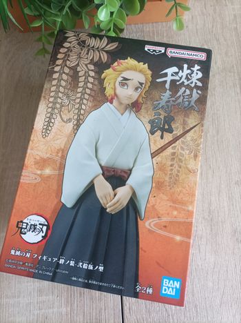 Figurine Senjuro rengoku Demon Slayer Kimetsu no yaiba banpresto Bandai