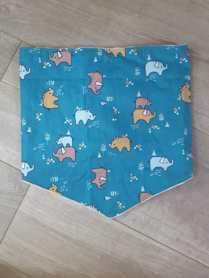 Tour de Cou 2-5 Ans - photo numéro 3