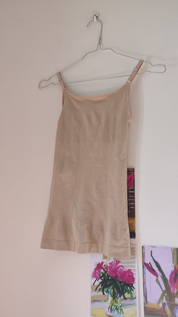 Débardeur gaine beige taille XS - photo numéro 3