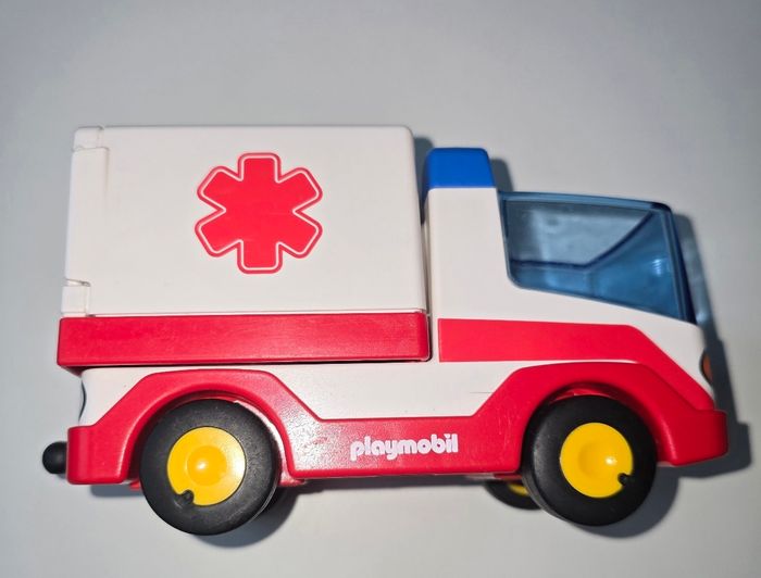 123 playmobil ambulance - photo numéro 3