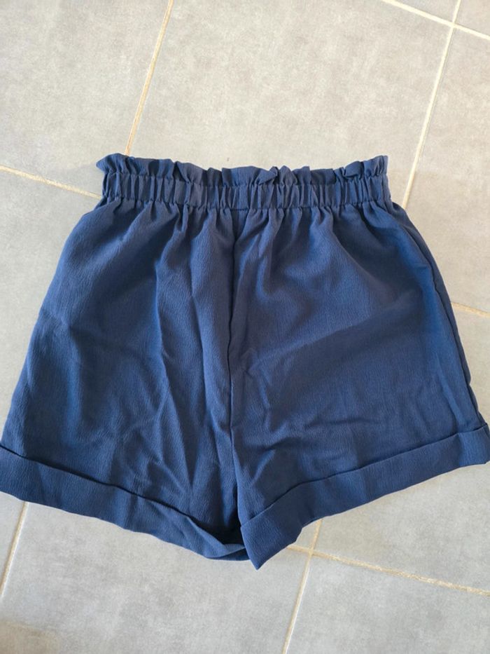 Short taille haute bleu marine - photo numéro 4