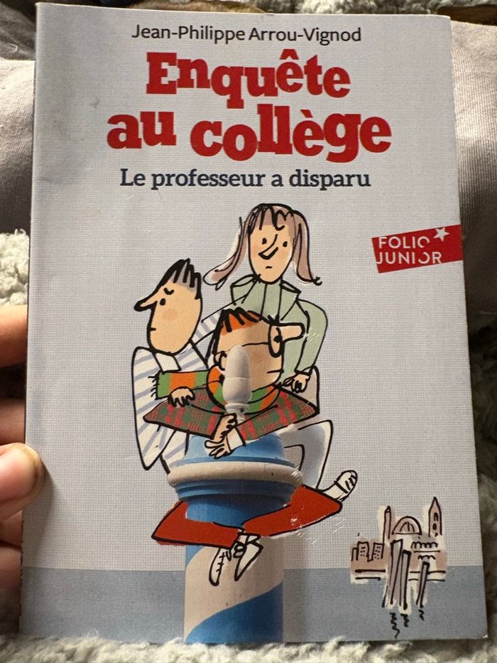 Livre enquête au collège
