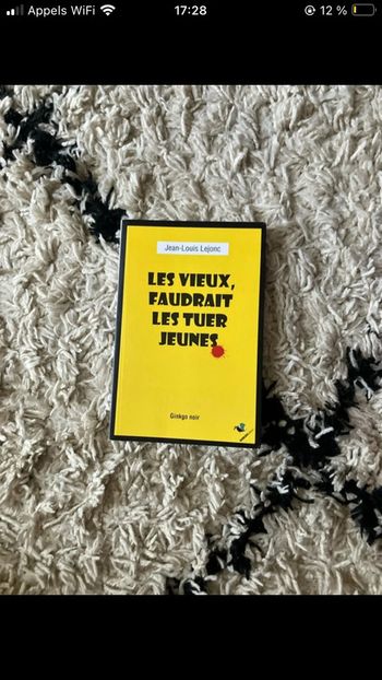 Les vieux, faudrait les tuer jeunes