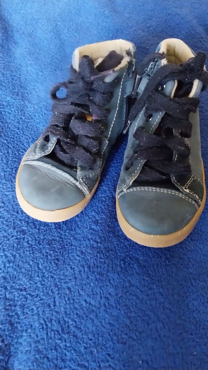 4 paires de chaussures garçon en 26 - photo numéro 7