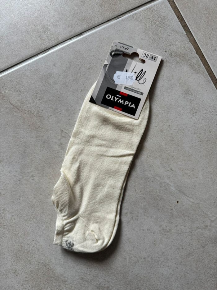 Paire de chaussette jaune pale neuve